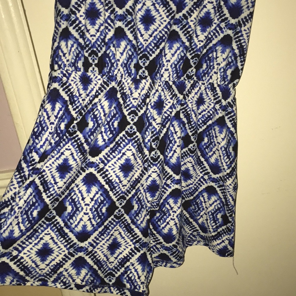 Blue-Patterned Romper - Picture 4 of 4